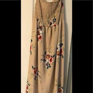 Maxi floral dress